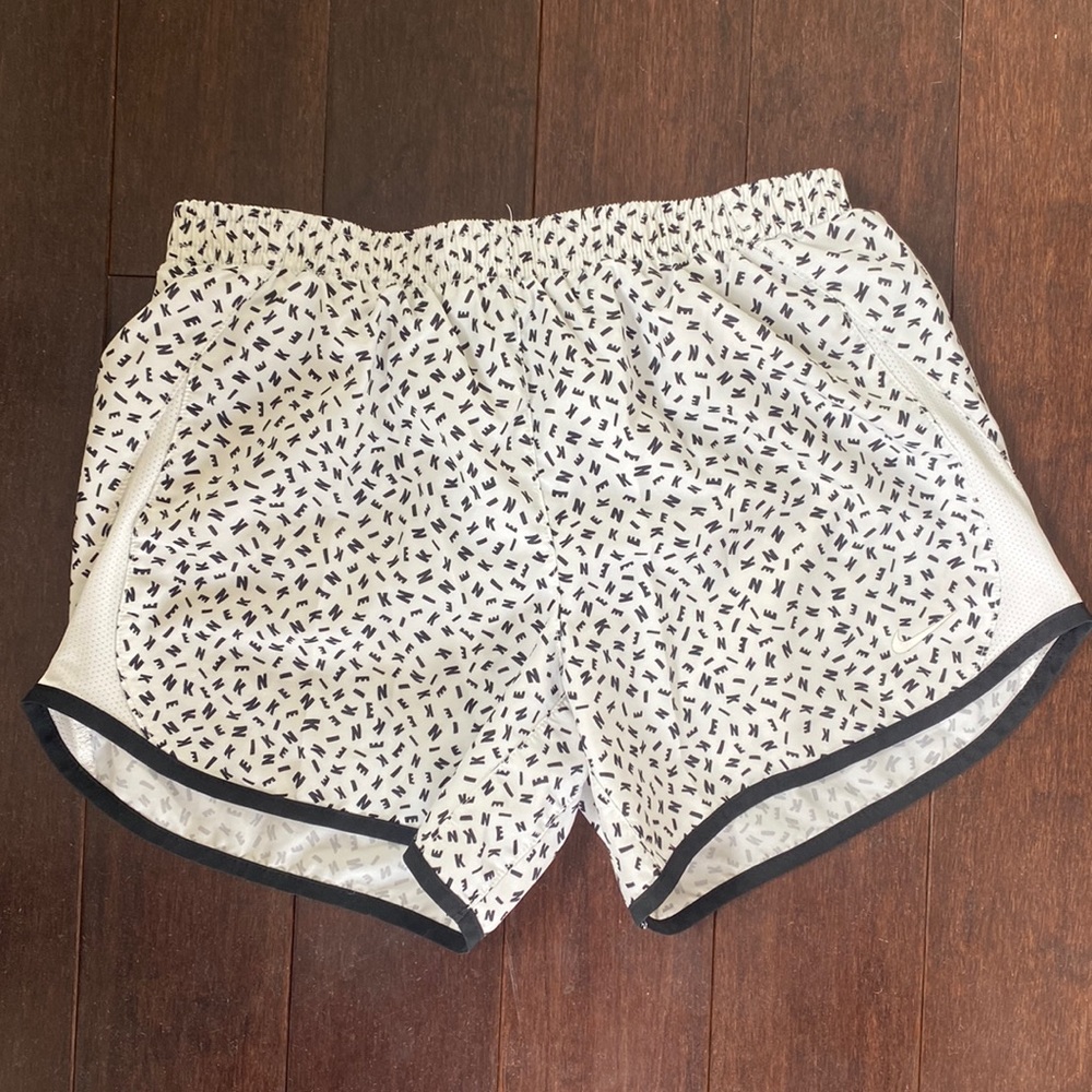 Multiple Girls Dri-fit Nike Shorts. All Youth Large